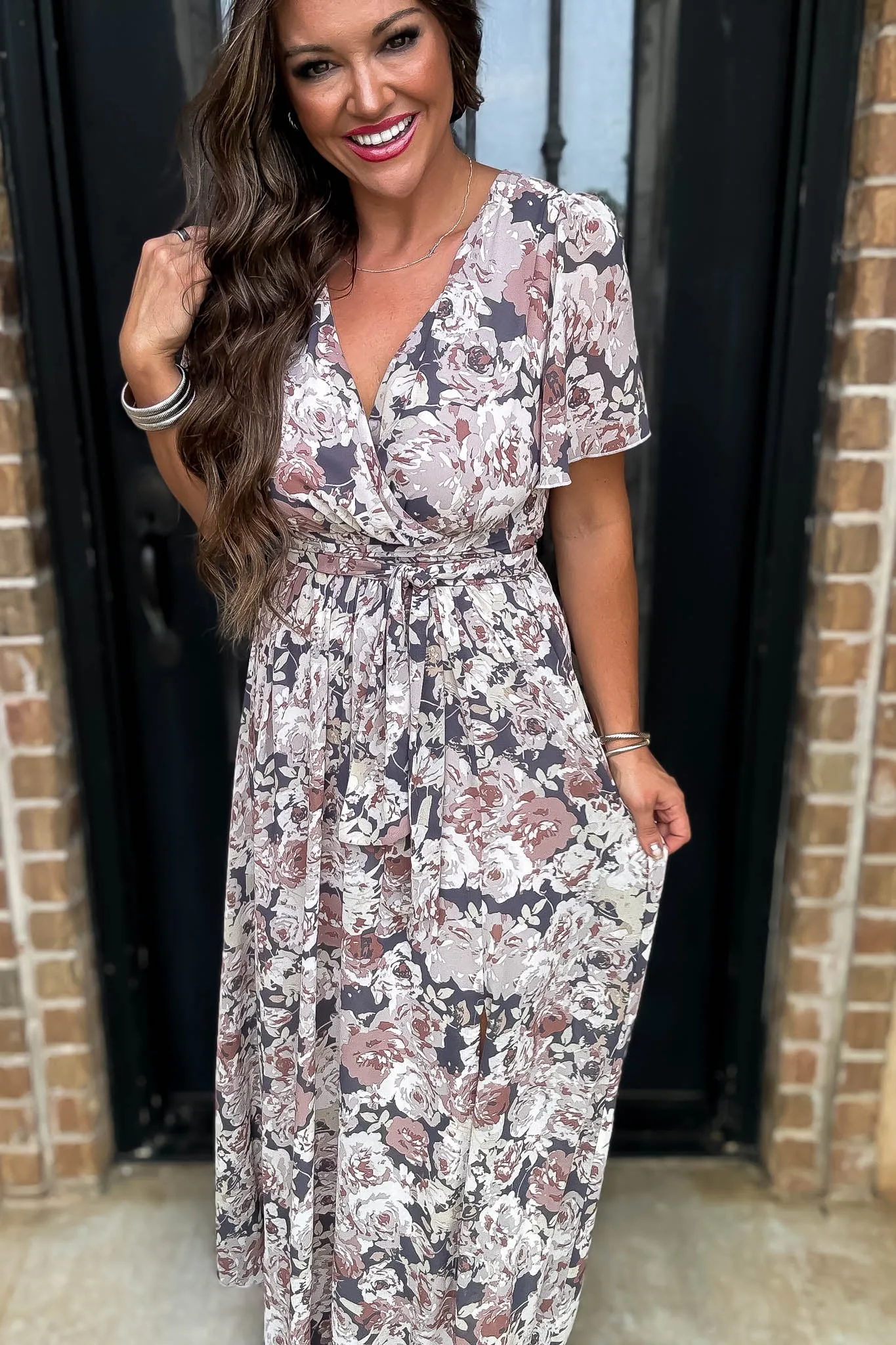 Beauty Of Fall Chiffon Floral Short Sleeve V-Neck Maxi Dress