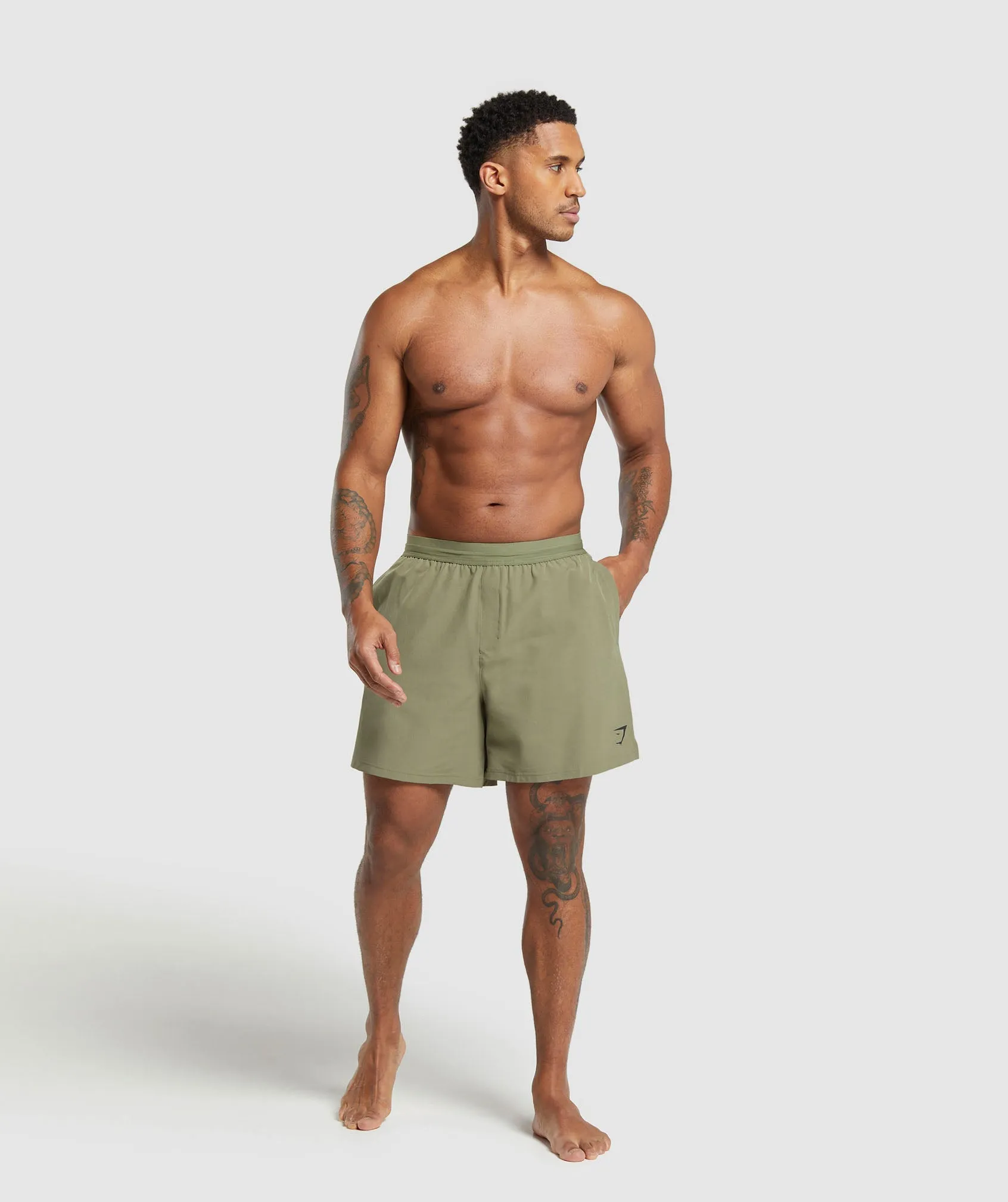 Gymshark Land to Water 6" Shorts - Utility Green