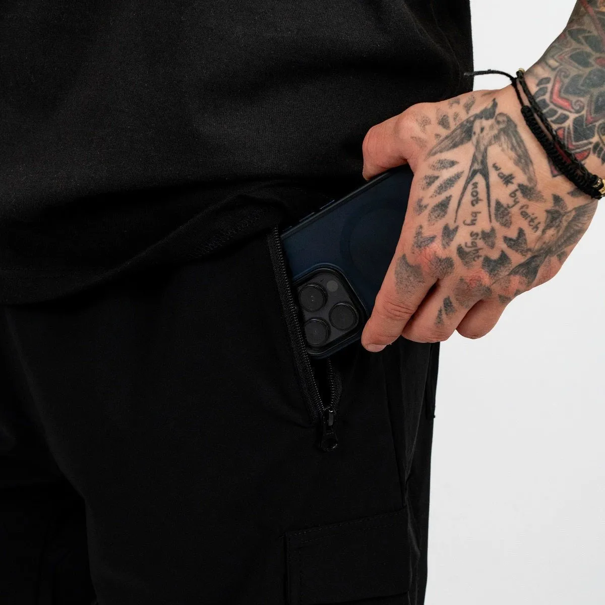 Knockout Cargo Shorts
