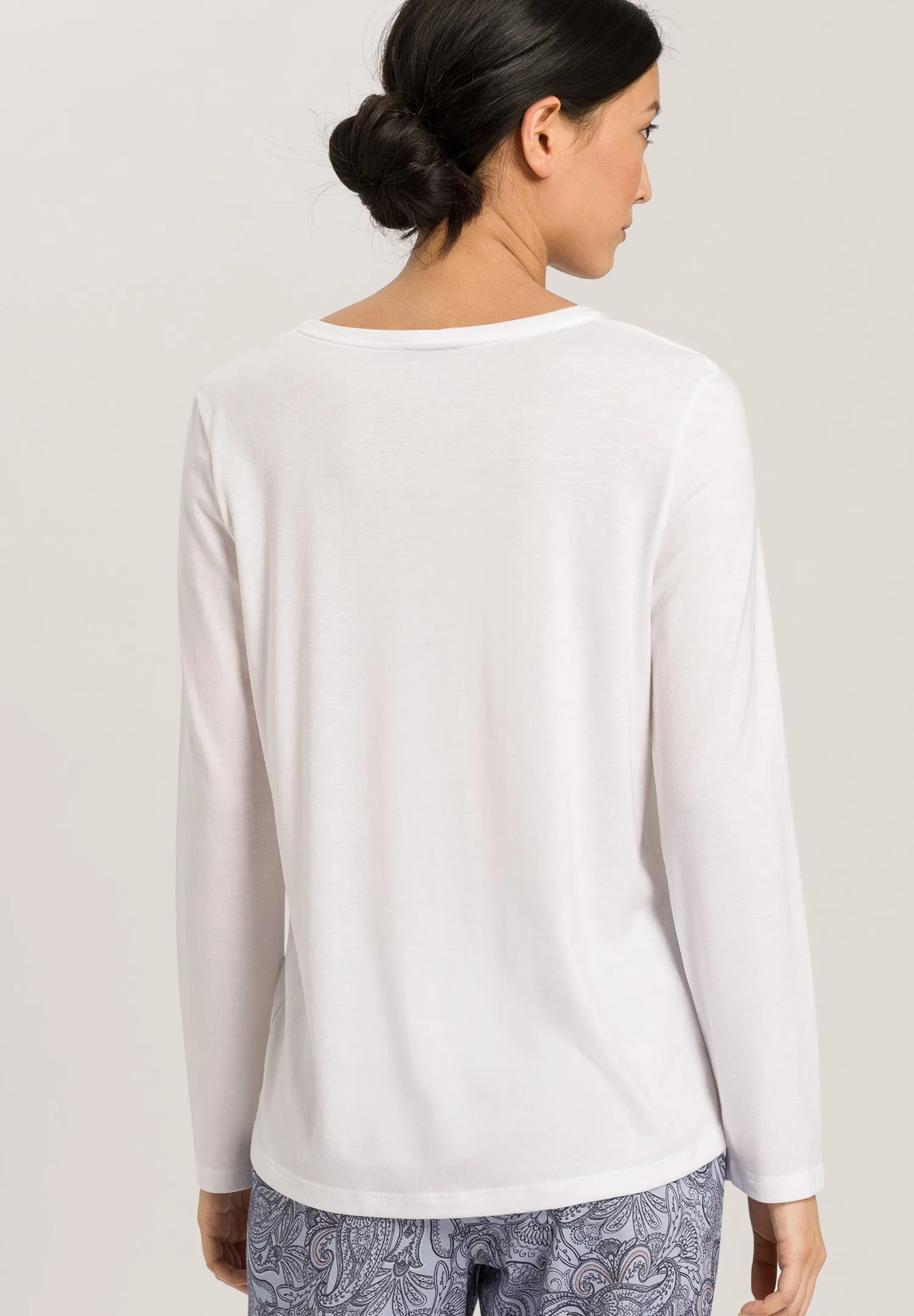 Sleep And Lounge Relaxed Round Neck Top | White 77844-101