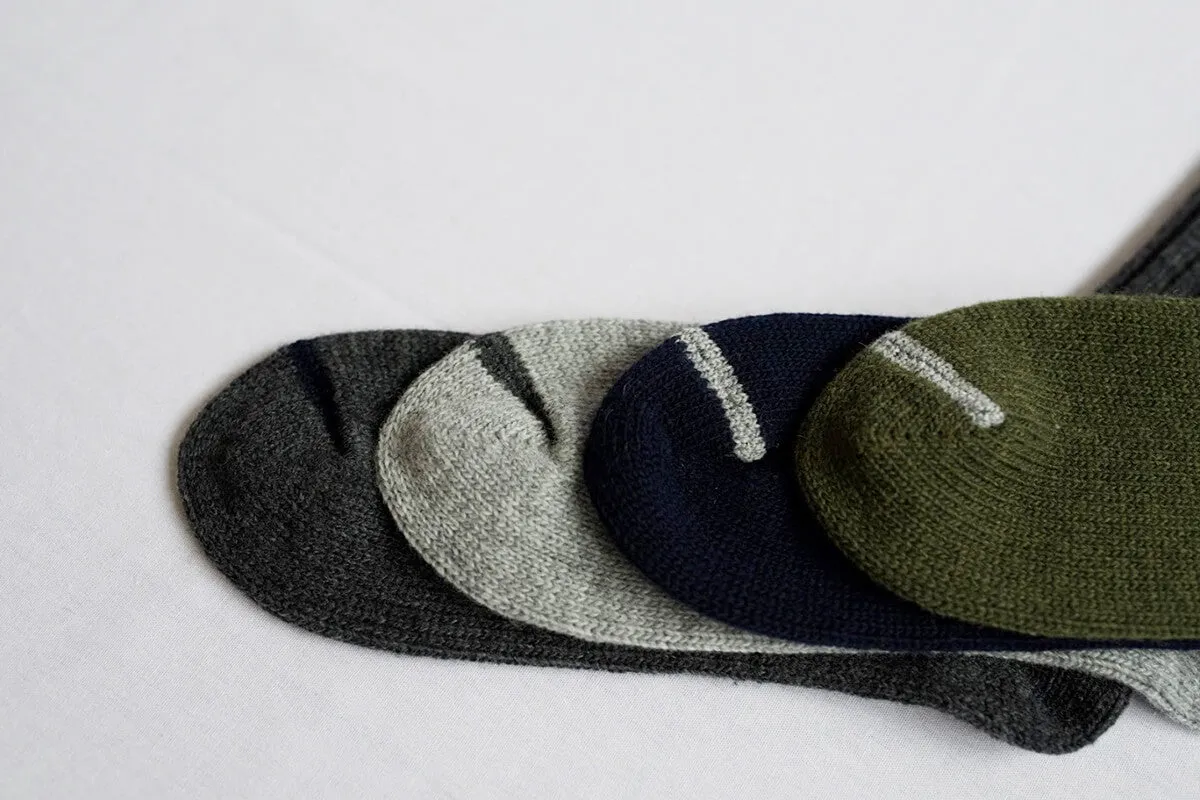 Wool Ribbed Socks in Khaki Green