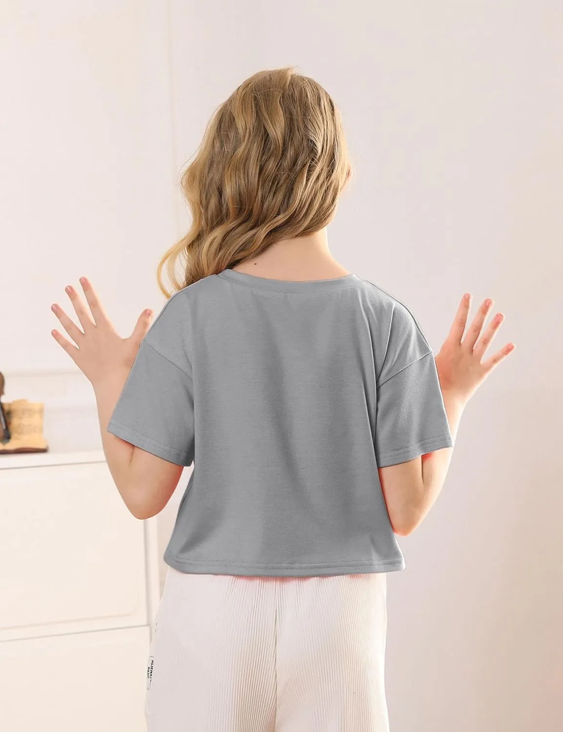 Yuccalley Girls Summer Round Neck Short Sleeve Crop Tees Casual Loose Fit Tees
